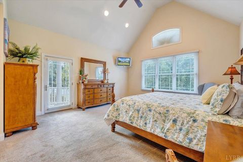 Tiny photo for 1074 Jefferson Dr W Dr, Forest, VA 24551 (MLS # 362076)