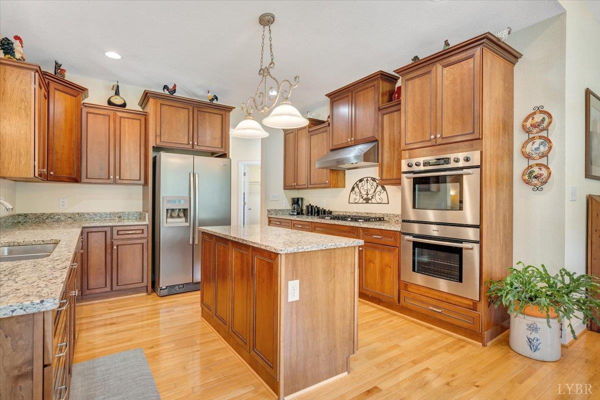 Forest, Virginia 24551, United States, 5 Bedrooms Bedrooms, ,5 BathroomsBathrooms,Residential,Active,238979