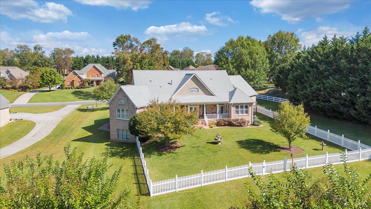 Forest, Virginia 24551, United States, 5 Bedrooms Bedrooms, ,5 BathroomsBathrooms,Residential,Active,238979