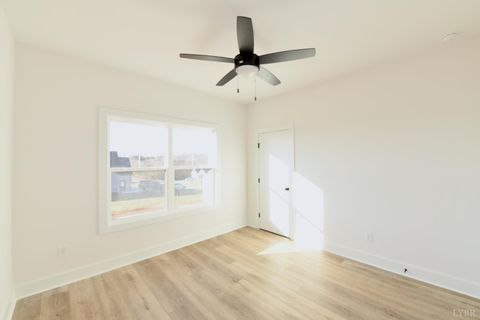 Tiny photo for 1367 Wells Rd., Bedford, VA 24523 (MLS # 363804)