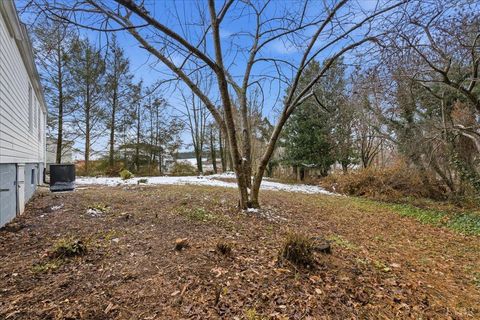 Tiny photo for 503 prospect Road, Hurt, VA 24563 (MLS # 363493)