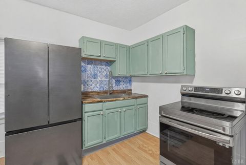 Tiny photo for 2003 Main Street, Lynchburg, VA 24504 (MLS # 365451)