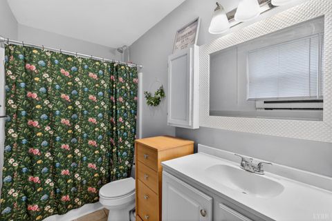 Tiny photo for 2003 Main Street, Lynchburg, VA 24504 (MLS # 365451)