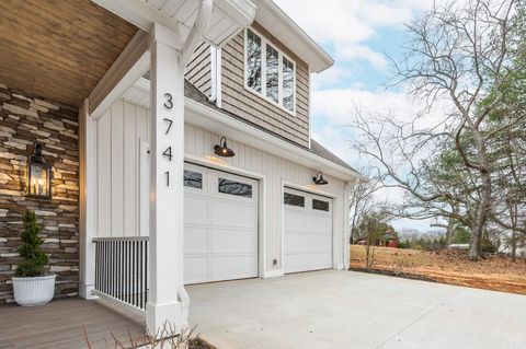 Tiny photo for 3741 Lowry Road, Goode, VA 24556 (MLS # 363701)