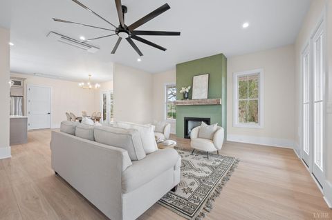 Tiny photo for 3741 Lowry Road, Goode, VA 24556 (MLS # 363701)