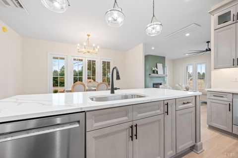 Tiny photo for 3741 Lowry Road, Goode, VA 24556 (MLS # 363701)