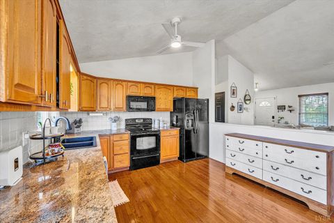 Tiny photo for 2210 Isle of Pines Drive, Moneta, VA 24121 (MLS # 366028)