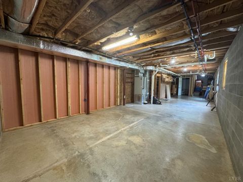 Tiny photo for 166 Dutch Lane, Appomattox, VA 24522 (MLS # 363523)