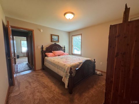 Tiny photo for 166 Dutch Lane, Appomattox, VA 24522 (MLS # 363523)