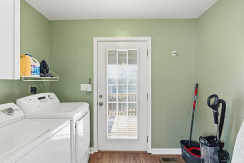 Tiny photo for 609 Pine Drive, Lynchburg, VA 24503 (MLS # 364656)