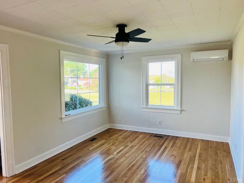 Tiny photo for 3124 Campbell Ave. Ave, Lynchburg, VA 24501 (MLS # 362347)