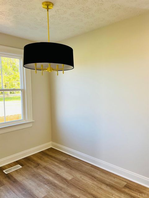 Tiny photo for 3124 Campbell Ave. Ave, Lynchburg, VA 24501 (MLS # 362347)