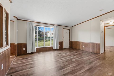 Tiny photo for 108 Weaver Dr Dr, Elliston, VA 24087 (MLS # 362954)