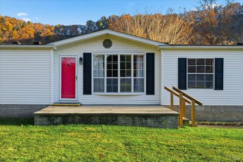 Tiny photo for 108 Weaver Dr Dr, Elliston, VA 24087 (MLS # 362954)