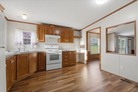 Tiny photo for 108 Weaver Dr Dr, Elliston, VA 24087 (MLS # 362954)