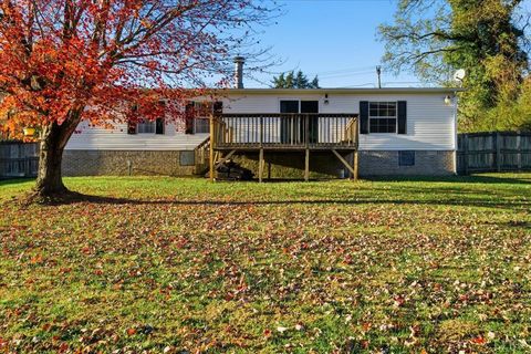 Tiny photo for 108 Weaver Dr Dr, Elliston, VA 24087 (MLS # 362954)