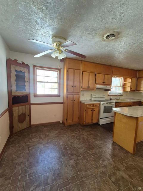 Tiny photo for 123 Elmwood Lane, Rustburg, VA 24588 (MLS # 364376)