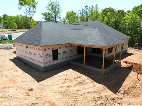 Tiny photo for 15 Somerset Drive, Appomattox, VA 24522 (MLS # 364460)