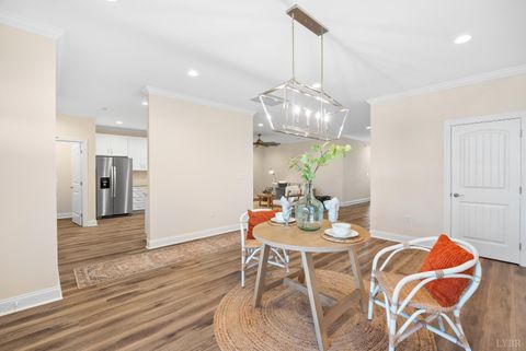 Tiny photo for 174 Villa Oak Circle, Bedford, VA 24523 (MLS # 364267)