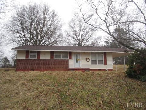 Tiny photo for 902 Ainsley Street, Martinsville, VA 24112 (MLS # 364347)