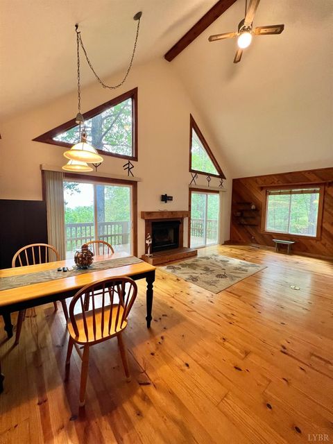 Tiny photo for 553 Gun Mountain Dr Dr, Monroe, VA 24574 (MLS # 362409)