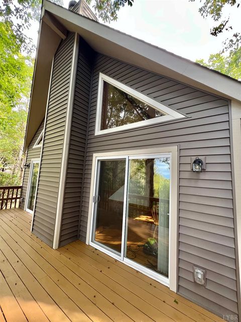 Tiny photo for 553 Gun Mountain Dr Dr, Monroe, VA 24574 (MLS # 362409)