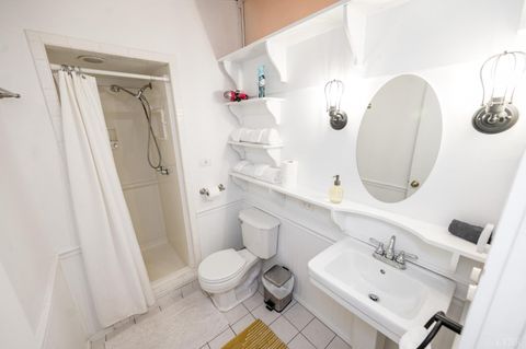 Tiny photo for 523 Elmwood Avenue, Lynchburg, VA 24503 (MLS # 366613)