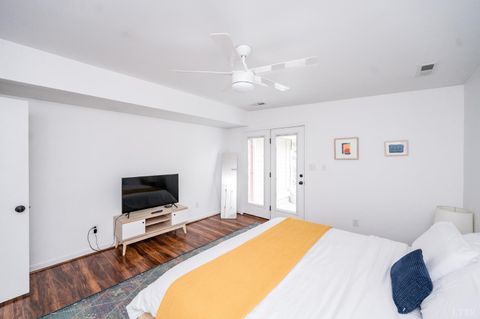 Tiny photo for 523 Elmwood Avenue, Lynchburg, VA 24503 (MLS # 366613)