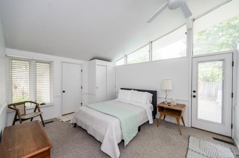 Tiny photo for 523 Elmwood Avenue, Lynchburg, VA 24503 (MLS # 366613)