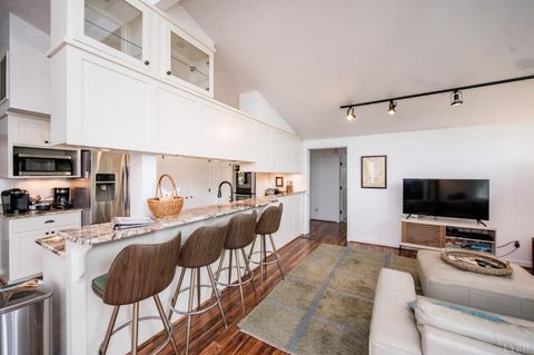 Tiny photo for 523 Elmwood Avenue, Lynchburg, VA 24503 (MLS # 366613)