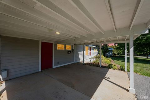 Tiny photo for 523 Elmwood Avenue, Lynchburg, VA 24503 (MLS # 366613)
