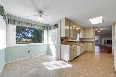 Photo of 1684 Big Island Highway, Bedford, VA 24523 (MLS # 370024)