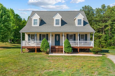 Homes For Sale - 122 Majestic Circle<br/> Amherst County, Amherst, VA 24521