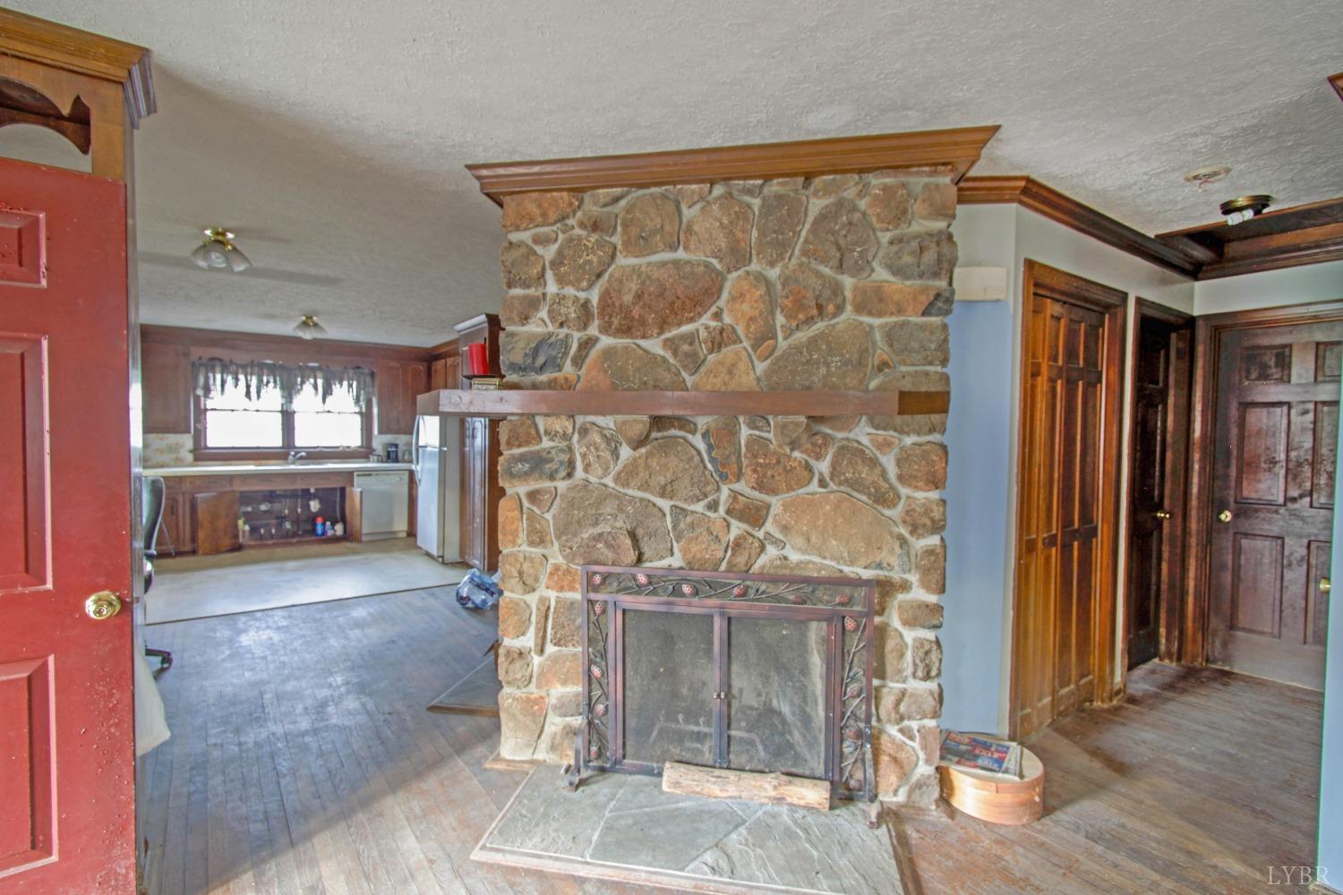 3510 Bear Creek Road, Rustburg, Virginia image 6