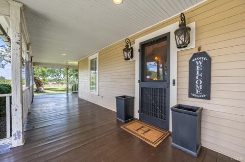 Tiny photo for 14431 Wyatts Way, Huddleston, VA 24104 (MLS # 362350)