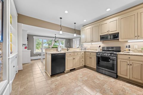 Tiny photo for 14431 Wyatts Way, Huddleston, VA 24104 (MLS # 362350)