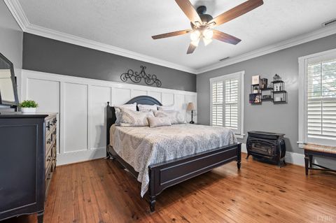 Tiny photo for 14431 Wyatts Way, Huddleston, VA 24104 (MLS # 362350)