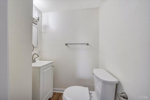 Tiny photo for 2326 Cobbs Street, Lynchburg, VA 24501 (MLS # 363301)