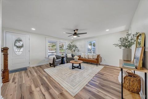 Tiny photo for 2326 Cobbs Street, Lynchburg, VA 24501 (MLS # 363301)