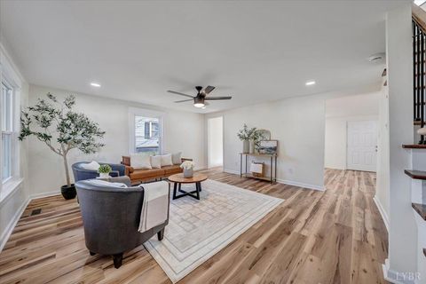 Tiny photo for 2326 Cobbs Street, Lynchburg, VA 24501 (MLS # 363301)