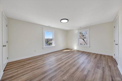 Tiny photo for 2326 Cobbs Street, Lynchburg, VA 24501 (MLS # 363301)