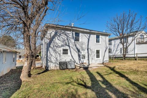 Tiny photo for 2326 Cobbs Street, Lynchburg, VA 24501 (MLS # 363301)