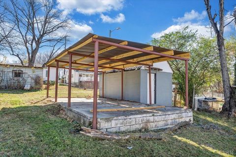 Tiny photo for 2326 Cobbs Street, Lynchburg, VA 24501 (MLS # 363301)