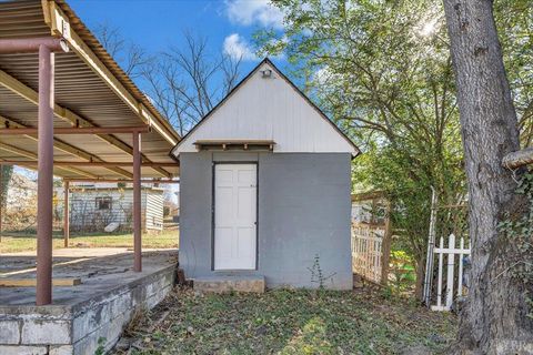 Tiny photo for 2326 Cobbs Street, Lynchburg, VA 24501 (MLS # 363301)