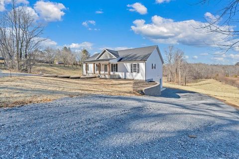 Tiny photo for 107 RIDGE Drive, Goodview, VA 24095 (MLS # 364820)
