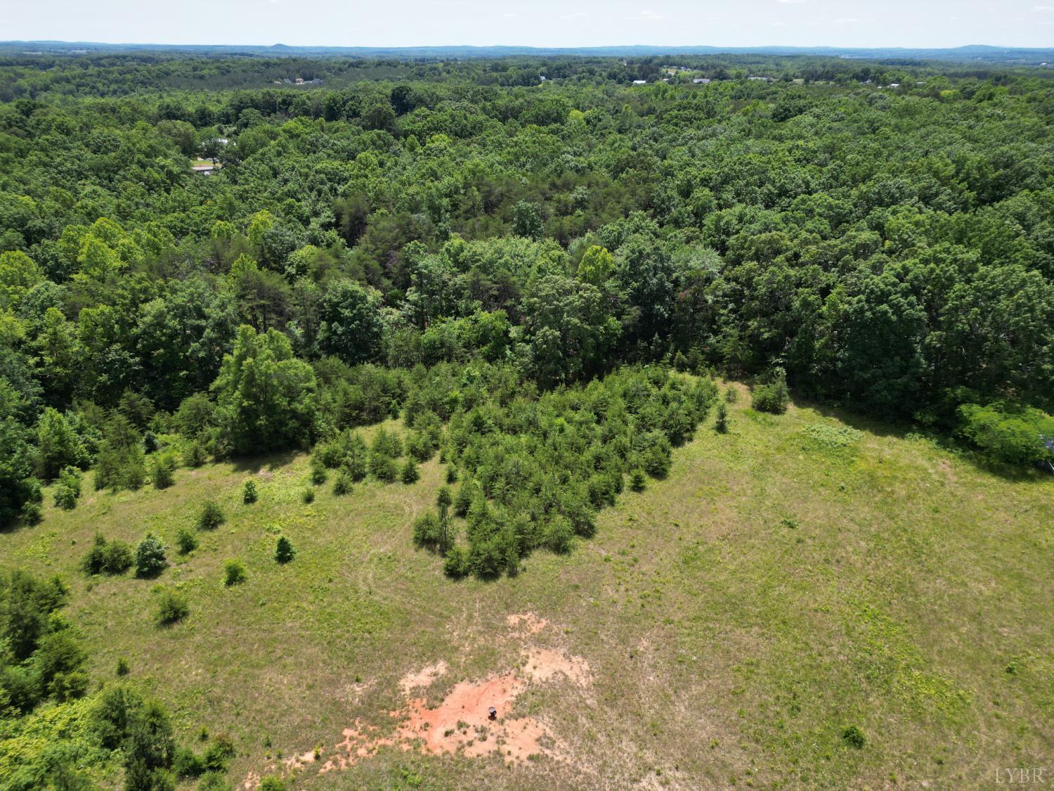 Castle Craig Drive, Evington, Virginia image 3