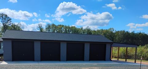 Tiny photo for 3941 PROMISE LAND RD Rd, Appomattox, VA 24522 (MLS # 364461)