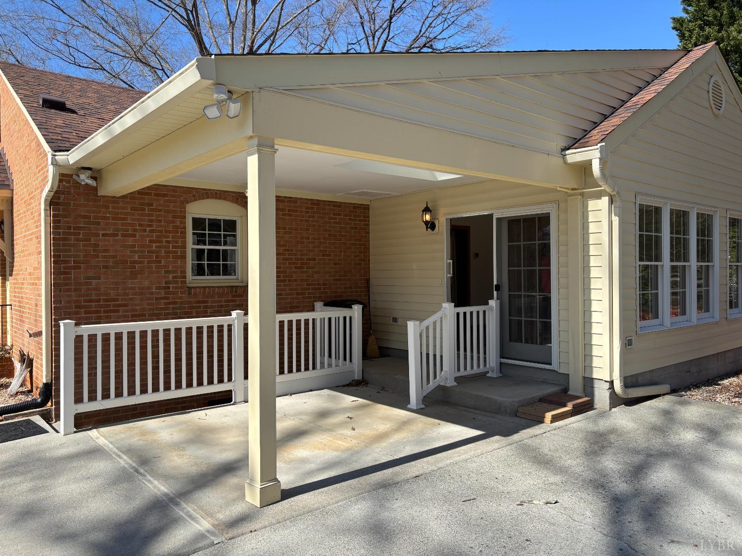 2020 Burnt Bridge Road, Lynchburg, Virginia image 5