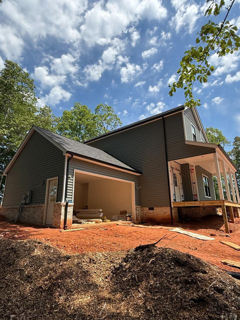 Tiny photo for 1033 Ivy Woods Drive, Forest, VA 24551 (MLS # 366699)