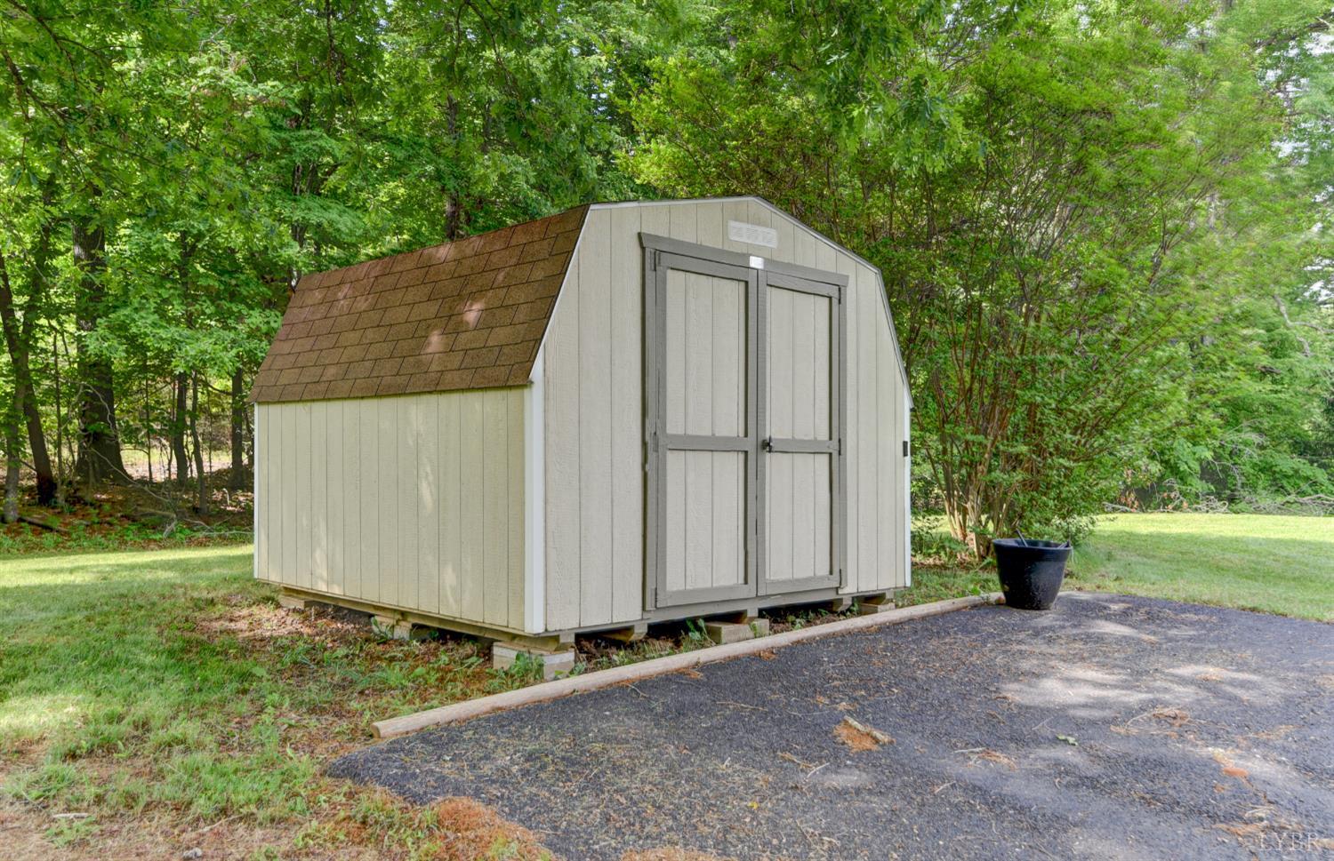 2770 W Lynchburg Salem Turnpike, Bedford, Virginia image 9